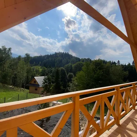 Babiogorskie Klimaty بيت للعطل *